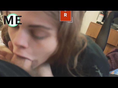 ❤️ Grlo kurac, raztrgane hlačne nogavice in raztrgane pete lepo spoznati ❤️ Ruski pornič na sl.pornolymp.ru ❌️❤